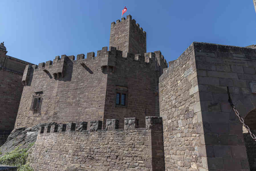 Comunidad Foral de Navarra 109 - Javier - castillo de Javier.jpg